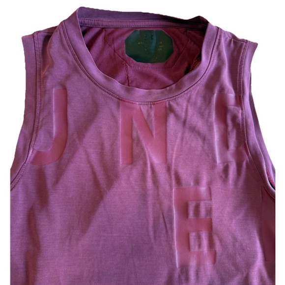 Under Armour Unstoppable Muscle Tank Top Women XS Purple Graphic Open Back Gym - Picture 7 of 10